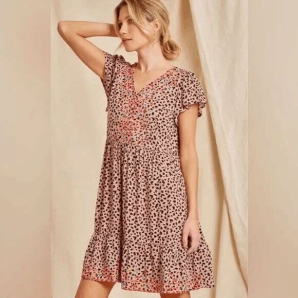 Savanna Jane Leopard Animal Print Floral Embroidered Mini Dress Size Medium - Picture 1 of 7